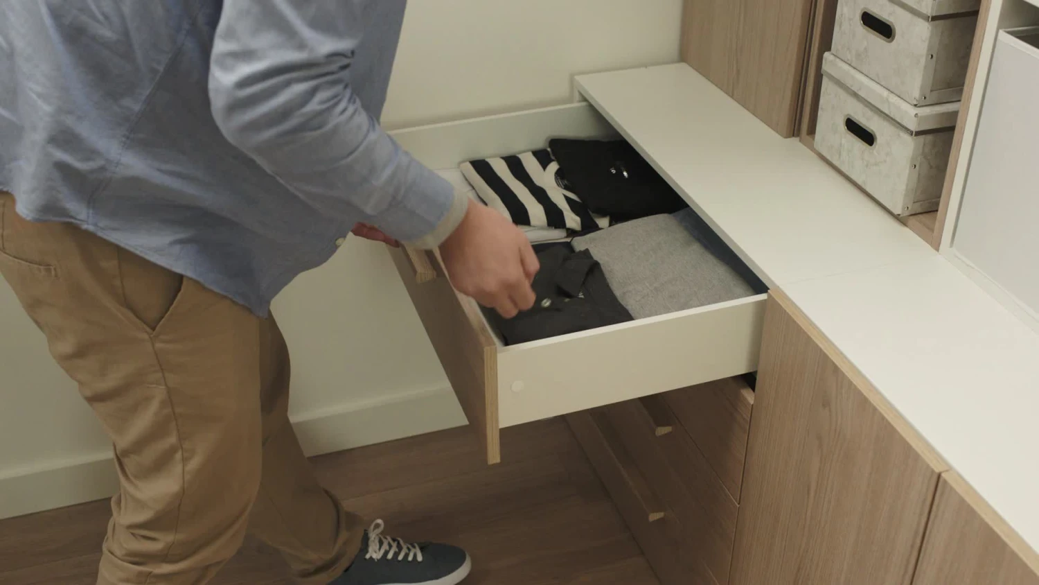 Atomia Freestanding Oak Effect 6 Drawer Tall Chest Of Drawers (H)1125mm (W)375mm (D)450mm - Image 2