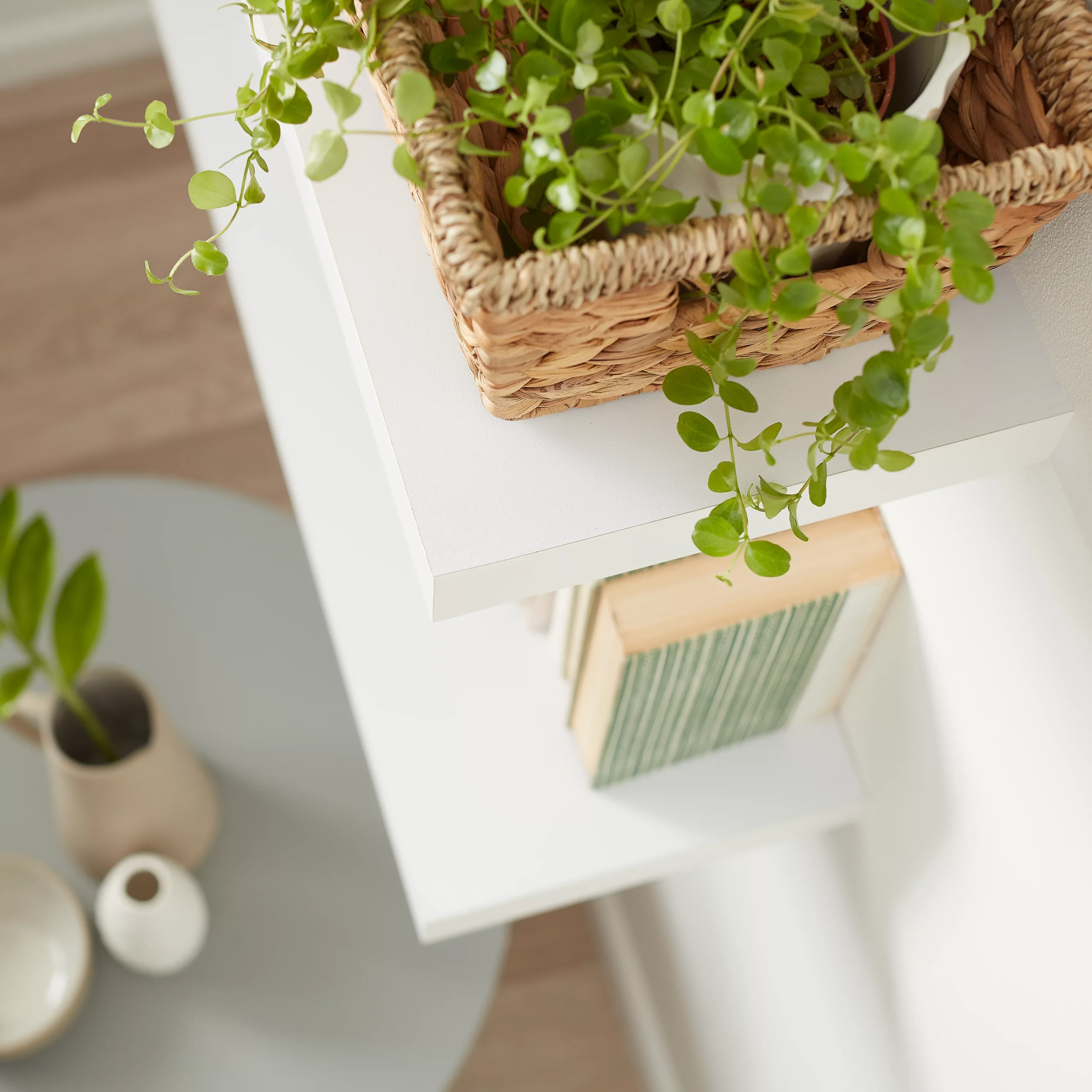 Form Cusko White Floating Shelf (L)1180mm (D)235mm - Image 3