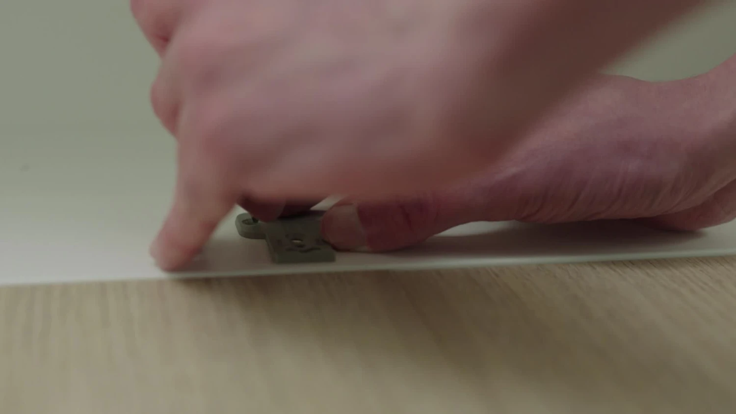 GoodHome Atomia Freestanding Matt Light Grey & White 2 Door Medium Wardrobe (D)580mm - Image 2