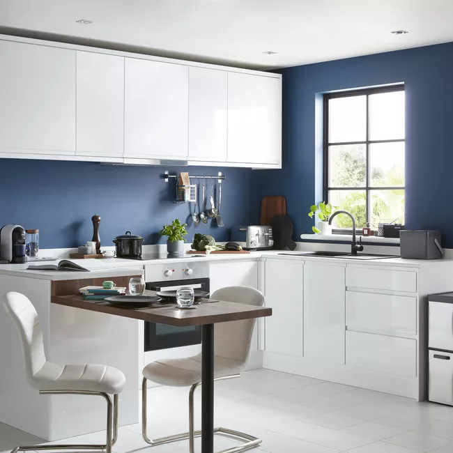 GoodHome Garcinia Gloss White Integrated Handle Wall Kitchen Cabinet (W)300mm (H)720mm - Image 4