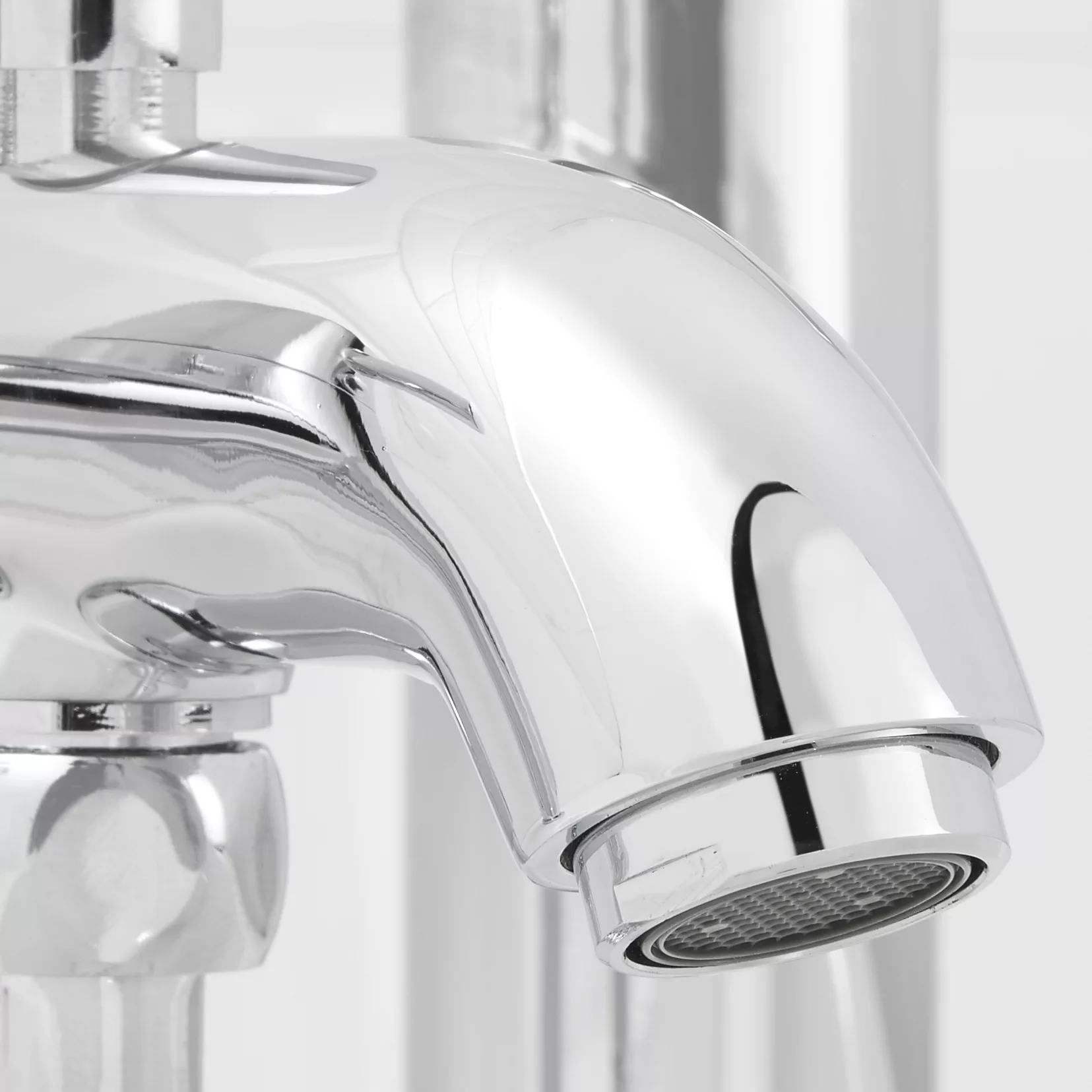 GoodHome Hoffell Bath Shower Mixer Tap - Image 5