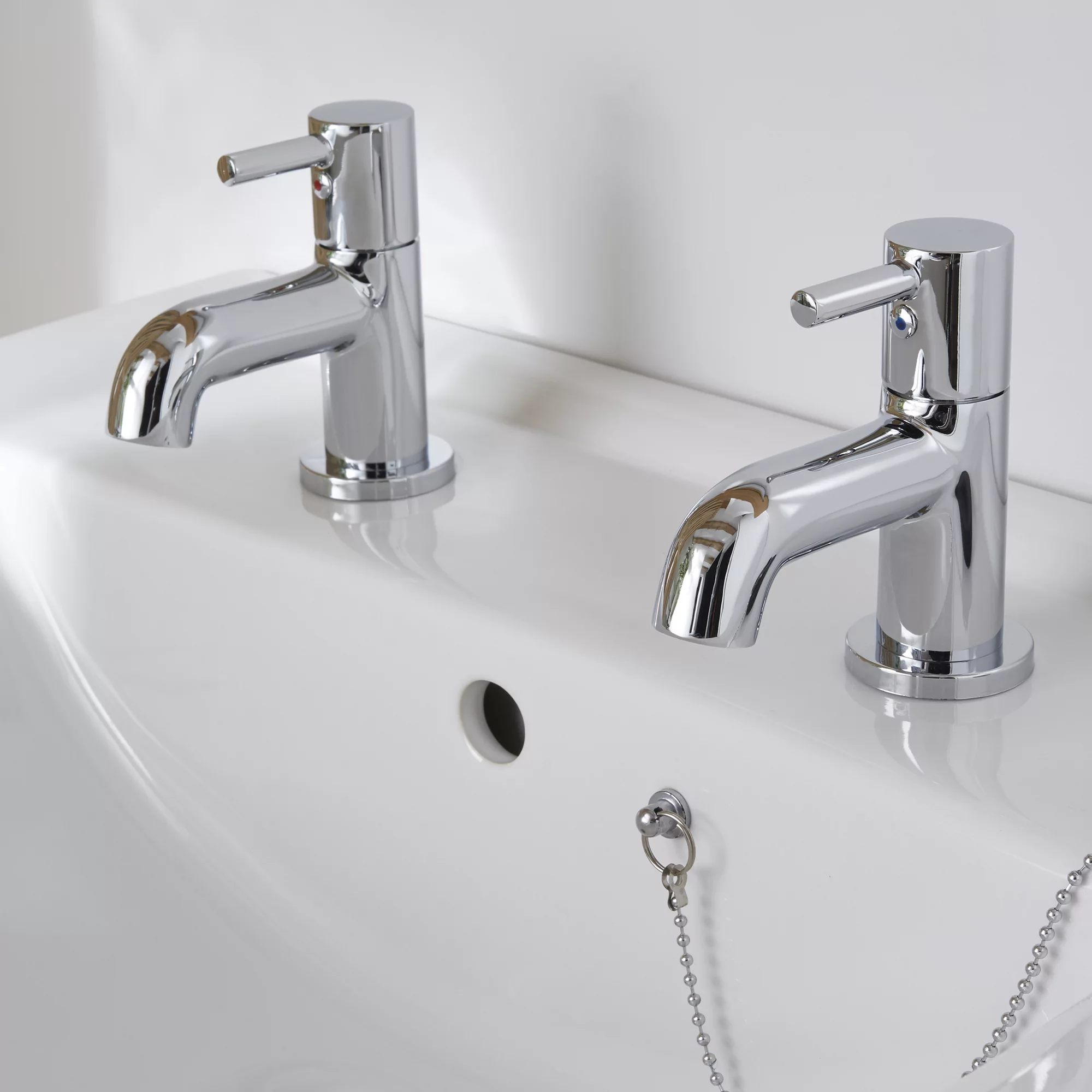 GoodHome Hoffell Contemporary Basin Pillar Tap - Image 3