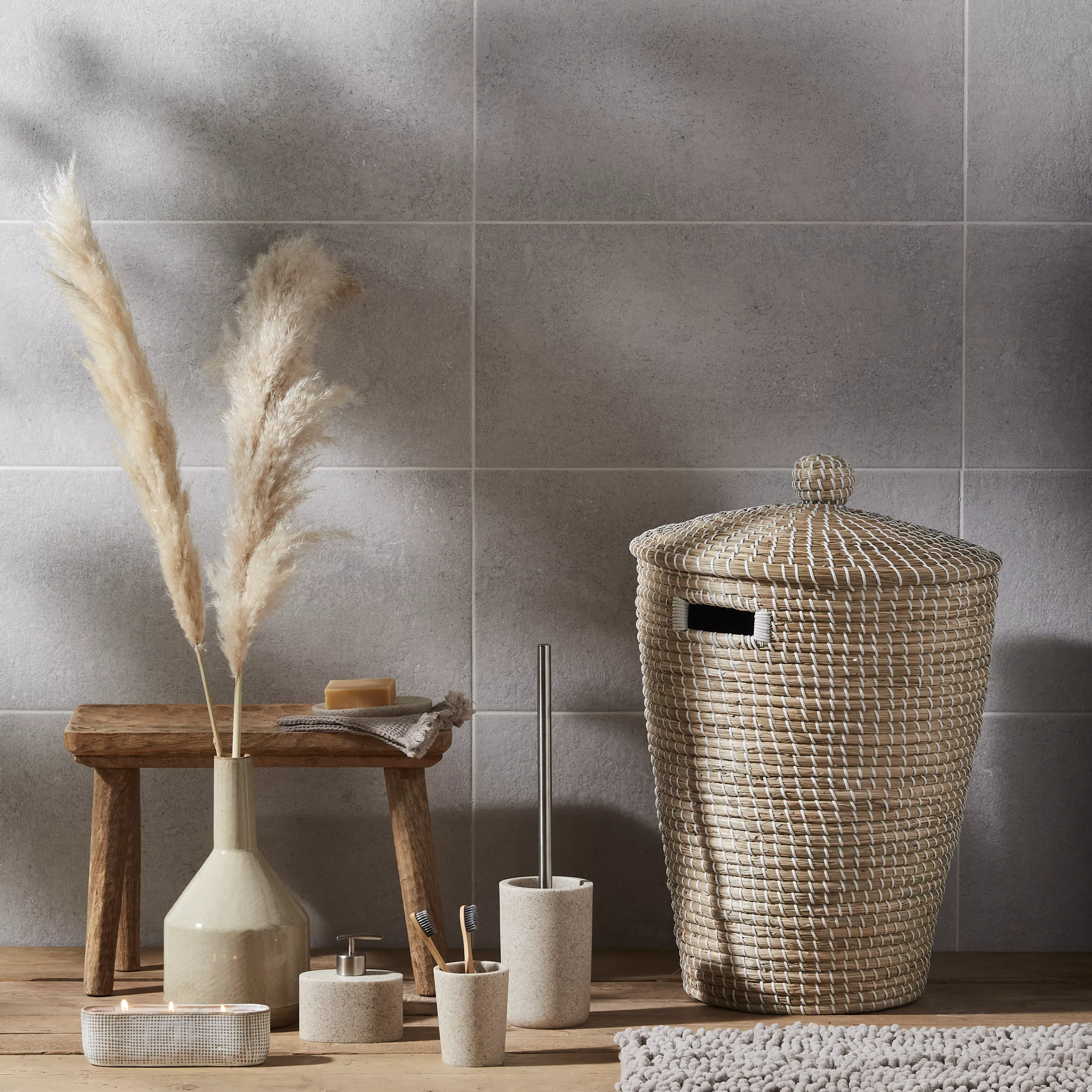 GoodHome Jubba Polymer Resin & Stainless Steel Sandstone Effect Toilet Brush & Holder - Image 4